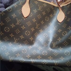 Louis Vuitton Monogram Tote - Black and Tan